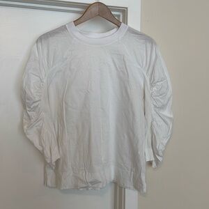 White 3/4 sleeve top